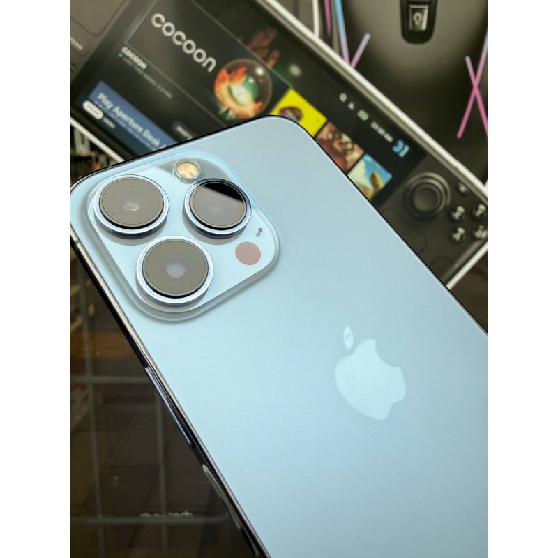 Смартфон Apple iPhone 13 Pro 256Gb (Sierra Blue) Б/В