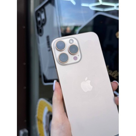 Смартфон Apple iPhone 16 Pro Max 512Gb (Desert Titanium) Б/В