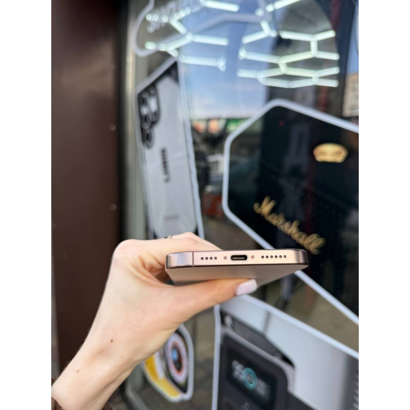 Смартфон Apple iPhone 16 Pro Max 512Gb (Desert Titanium) Б/В