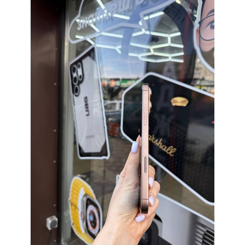 Смартфон Apple iPhone 16 Pro Max 512Gb (Desert Titanium) Б/В