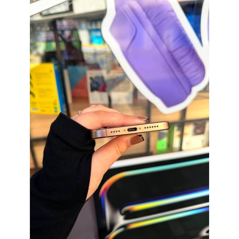 Смартфон Apple iPhone 16 Pro Max 256Gb (Desert Titanium) Б/В